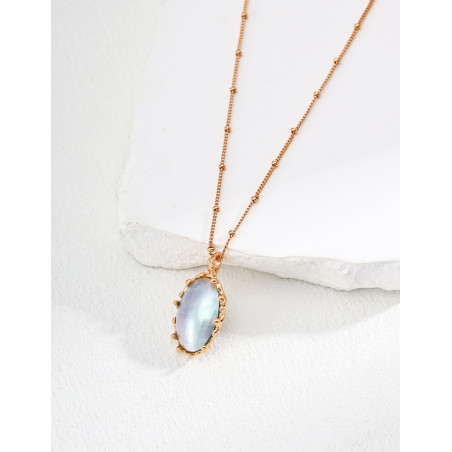 perfect for adding a touch of understated glamour to any outfit.??